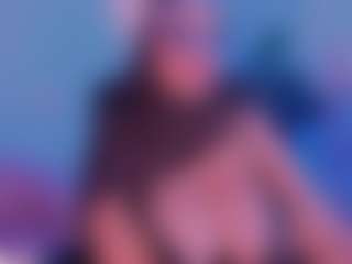 Live cam show with Kithana-jazmin - BBW on camwithhim.com