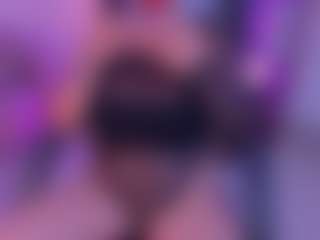 Live cam show with Kithana-jazmin - Amateur Big Tits on CamClone