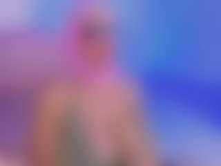 Live cam show with Kithana-jazmin - Petite on Fapmatic.com