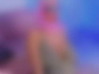 Live cam show with Kithana-jazmin - Average on luckytryst.com