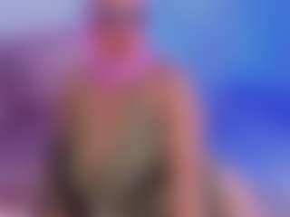 Live cam show with Kithana-jazmin - Petite on livesexfox.com