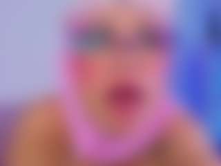 Live cam show with Kithana-jazmin - Blonde Hair Petite on makecum.org
