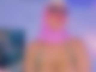 Live cam show with Kithana-jazmin - Blonde Hair Petite on LiveSexCams6