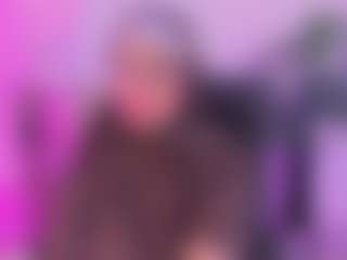 Live cam show with Kithana-jazmin - Young Adult on madthumbs