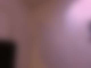 Live cam show with Kithana-jazmin - Blonde Hair on Camsoda