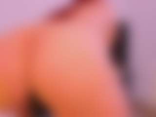 Live cam show with Kithana-jazmin - Tongue on Lustler