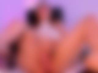 Live cam show with Kithana-jazmin - Curvy Young Adult on SinfulBabes