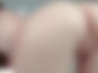 Live cam show with goldenbutterfly - Thin on Camsoda