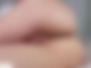 goldenbutterfly's Live Sex Cam Show