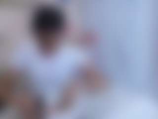 Live cam show with Kendal77 - Shaved on Pornisteam.com