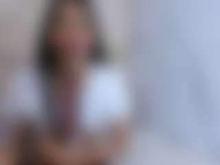 Live cam show with Kendal77 - Lean on Camsoda
