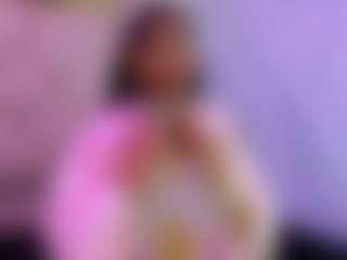Live cam show with Kendal77 - Lean on Camsoda