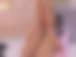 Live cam show with Kendal77 - Lean on Camsoda