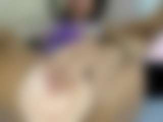 Live cam show with Kendal77 - Nipple Play on Camsoda