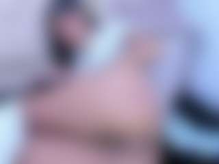 Live cam show with Kendal77 - Smoke on Camsoda