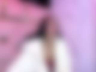 Live cam show with Kendal77 - Smoker on Uber Horny