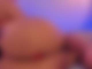 Live cam show with aisha-h - Colombian on StripNow | colombia