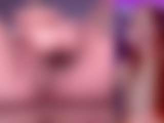 Live cam show with BellyRouse - Normal on Camsoda