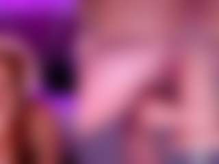 Live cam show with BellyRouse - Average on Milfs Live