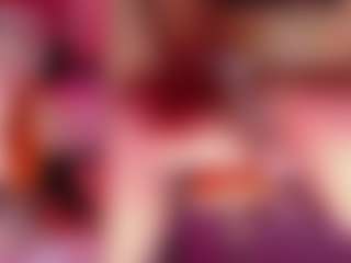 Live cam show with BellyRouse - College on StripNow