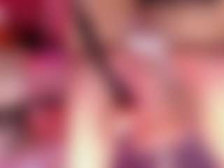 Live cam show with BellyRouse - Teen (18+) on liverealitysex.com