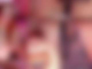Live cam show with BellyRouse - College on CamClone