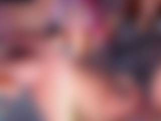 Live cam show with BellyRouse - Flashing on SquirtSoMuch