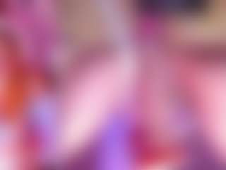 Live cam show with BellyRouse - Normal on Camsoda