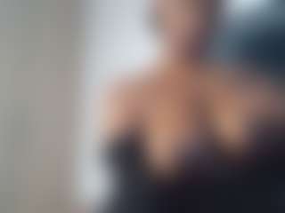 sexybree22's Live Sex Cam Show