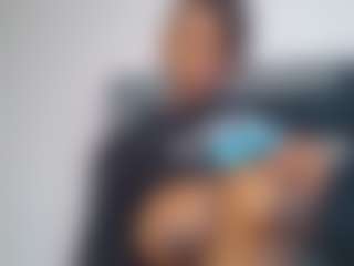 Live cam show with sexybree22 - Sexwebcam Curvy on Mixed Magazine Live