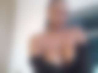 sexybree22's Live Sex Cam Show