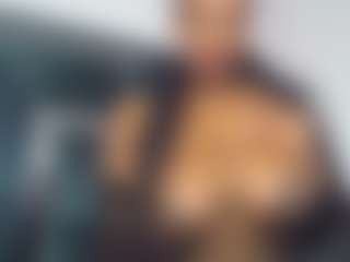 sexybree22's Live Sex Cam Show