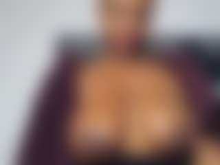 sexybree22's Live Sex Cam Show