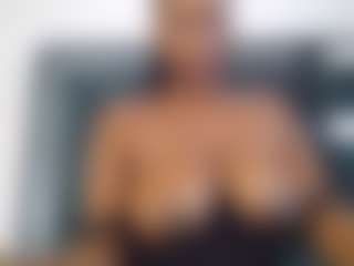sexybree22's Live Sex Cam Show