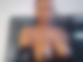 sexybree22's Live Sex Cam Show