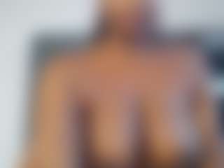 sexybree22's Live Sex Cam Show