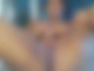 sexybree22's Live Sex Cam Show