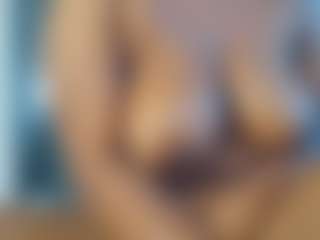 sexybree22's Live Sex Cam Show