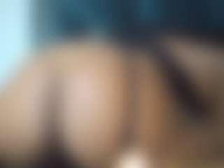 sexybree22's Live Sex Cam Show