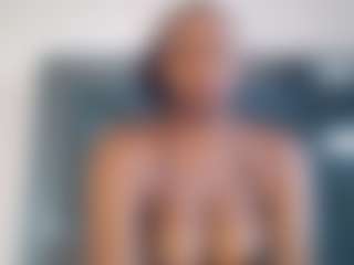 sexybree22's Live Sex Cam Show