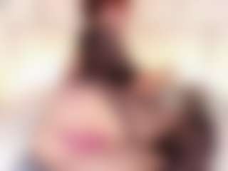 Spettacolo in cam dal vivo con Barbie-Michel - Cumshot su Camsoda