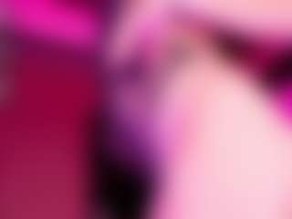 Live cam show with katieRouge - Nature on TeamSkeetLive