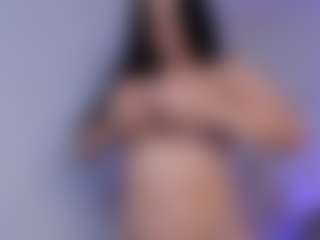 Ni.'s Live Sex Cam Show