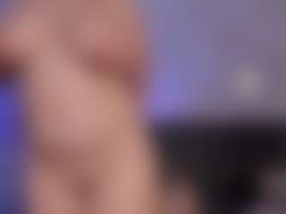 Ni.'s Live Sex Cam Show