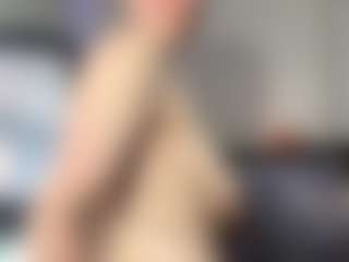 BonfireBonnie's Live Sex Cam Show