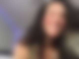 Live cam show with BonfireBonnie - Fingering on Soda Cam