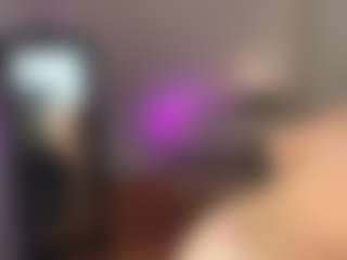 BonfireBonnie's Live Sex Cam Show
