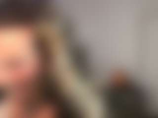 BonfireBonnie's Live Sex Cam Show
