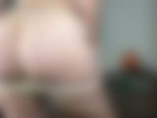 BonfireBonnie's Live Sex Cam Show