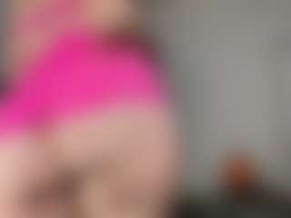 Live cam show with BonfireBonnie - Sexwebcam on LiveSexCams6